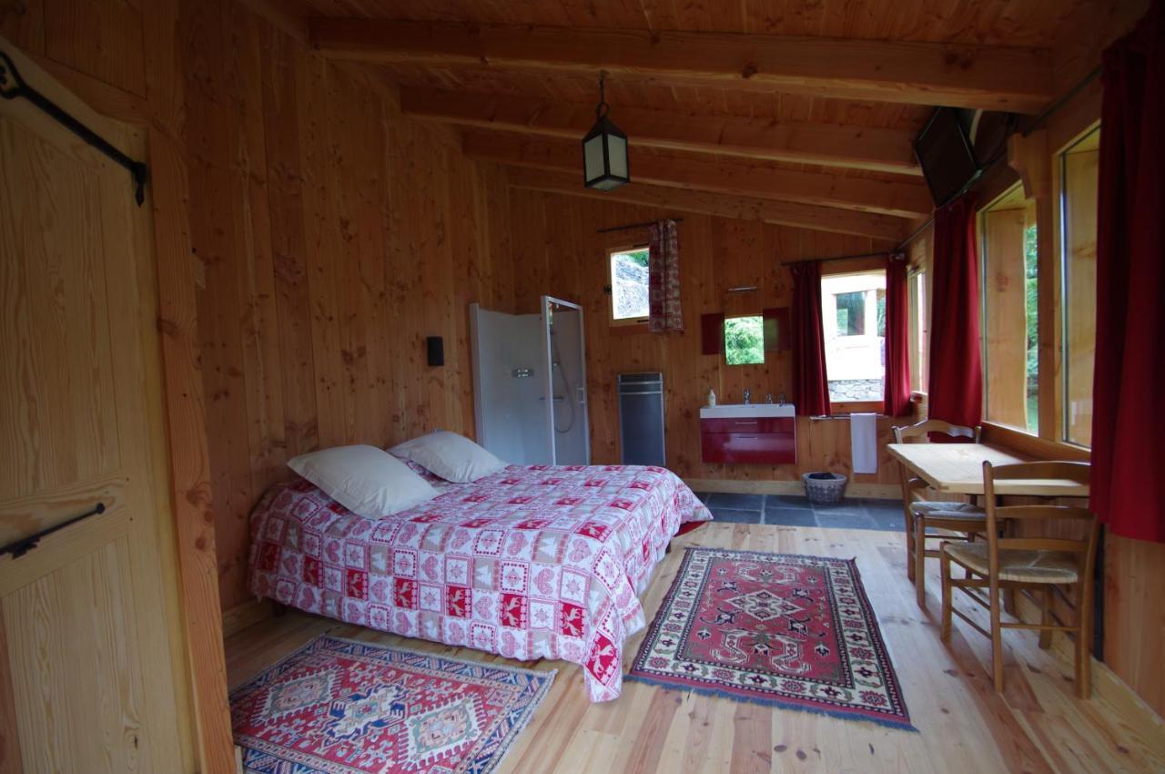 Le Moulin Bed and Breakfast Saint-Arcons-d'Allier Værelse billede