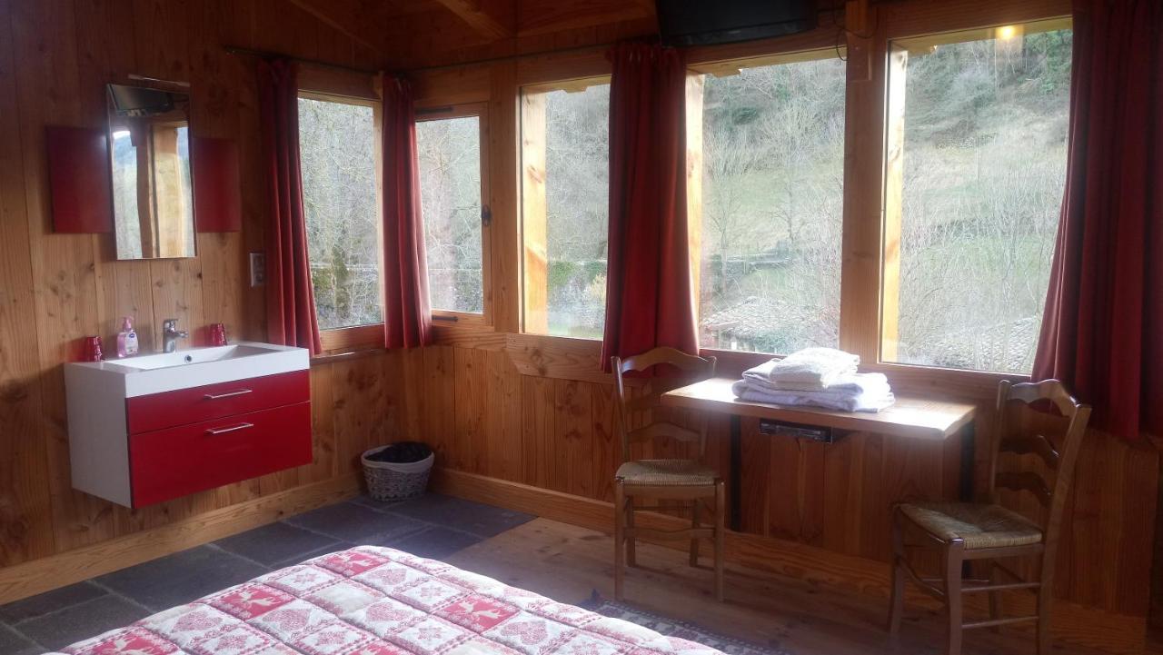 Le Moulin Bed and Breakfast Saint-Arcons-d'Allier Eksteriør billede